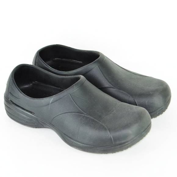 tredsafe slip resistant shoes